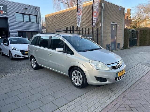 Occasion Opel Zafira 140 PK (102 kW) 2008 Grijs MPV