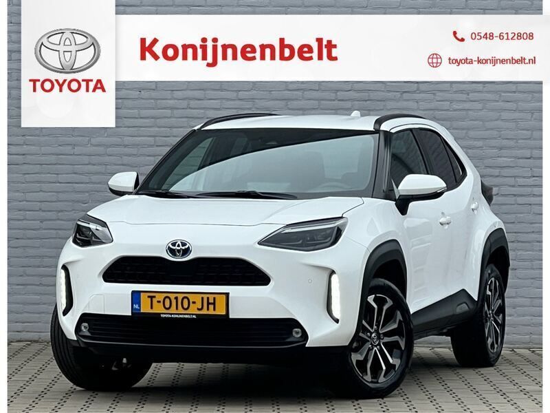 Wit Gebruikt 2022 Toyota Yaris Cross SUV | € 27.995 (Eerlijke prijs) - Afbeelding 1/3