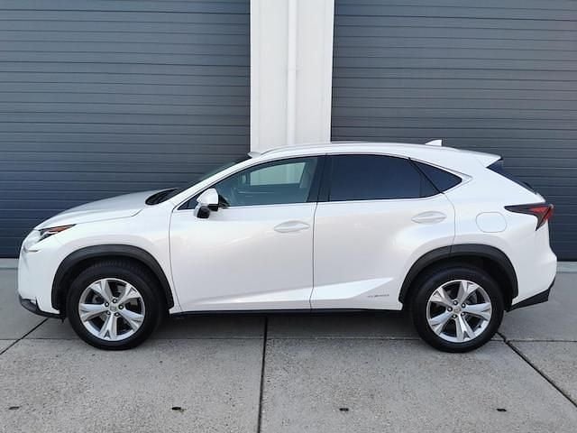Occasion Lexus NX300h President Line 2015 Wit SUV