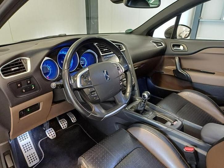 Occasion Citroën DS4 Sport Chic 200 PK (147 kW) 2011 Bruin Hatchback