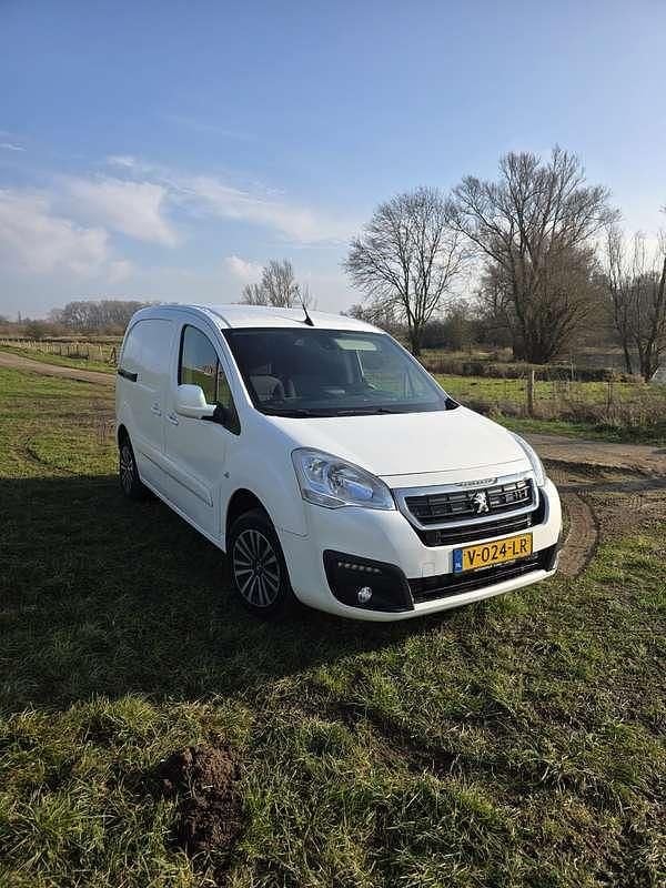 Occasion Peugeot Partner 75 PK (55 kW) 2018 Wit MPV