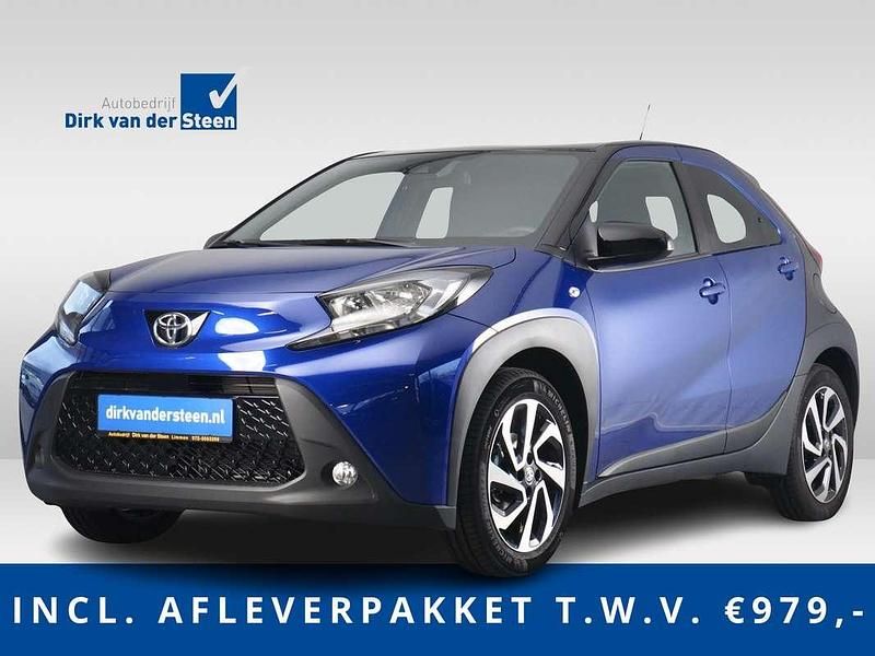 Blauw Gebruikt 2024 Toyota Aygo X Pulse SUV | € 21.850 - Afbeelding 1/4