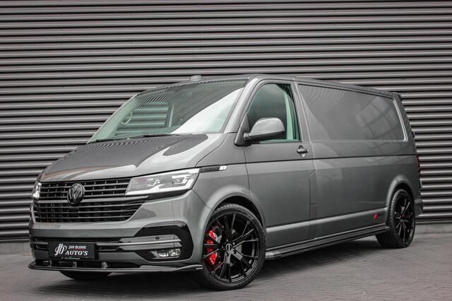 Grijs Nieuw 2024 VW T6.1 Active Van | € 51.945 (Iets duurder) - Afbeelding 1/4