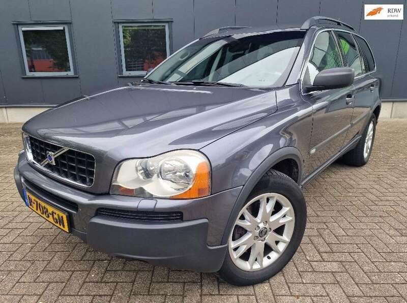 Grijs Gebruikt 2004 Volvo XC90 Summum SUV | € 13.950 - Afbeelding 1/4