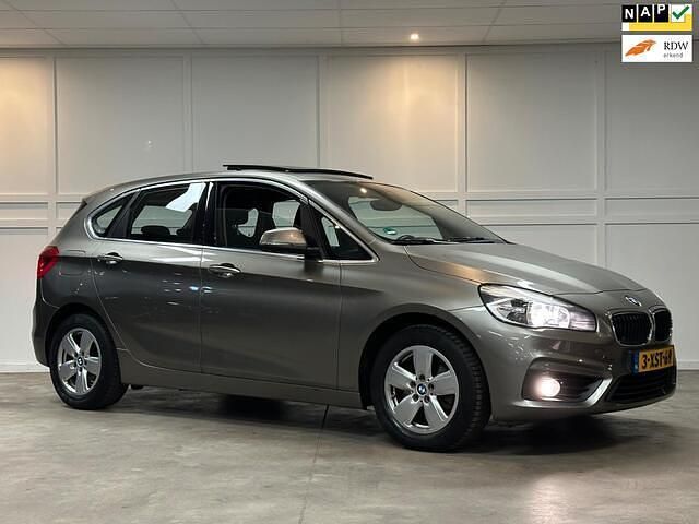 Occasion BMW 218 Executive 136 PK (100 kW) 2014 Grijs (metallic) Stationwagen
