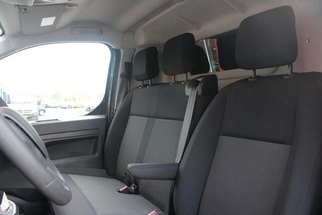 Occasion Peugeot e-Expert 100 kW (136 PK) 2023 Grijs Van