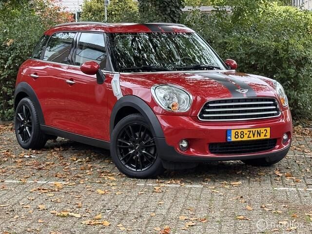 Rood Gebruikt 2013 Mini Cooper Countryman Business SUV | € 10.750 (Eerlijke prijs) - Afbeelding 1/4