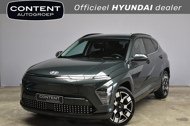 Groen Nieuw 2025 Hyundai Kona Premium SUV | € 44.940 (Duur) - Afbeelding 1/4