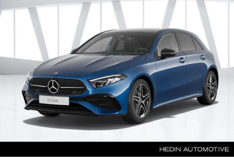 Blauw Nieuw 2024 Mercedes A250 AMG line Hatchback | € 51.220 (Iets duurder) - Afbeelding 1/3