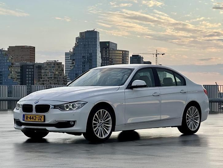 Gebruikt 2012 BMW 328 | € 13.950 (Eerlijke prijs) - Afbeelding 1/4