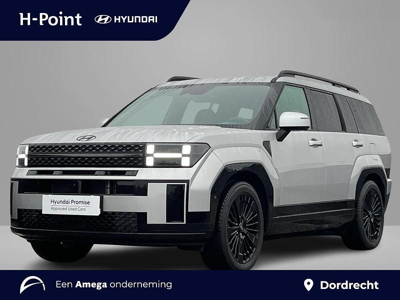 Typhoon silver Gebruikt 2025 Hyundai Santa Fe Blackline SUV | € 61.990 - Afbeelding 1/4