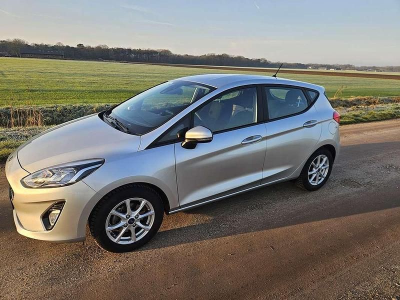 Occasion Ford Fiesta Trend 84 PK (61 kW) 2019 Zilver Hatchback