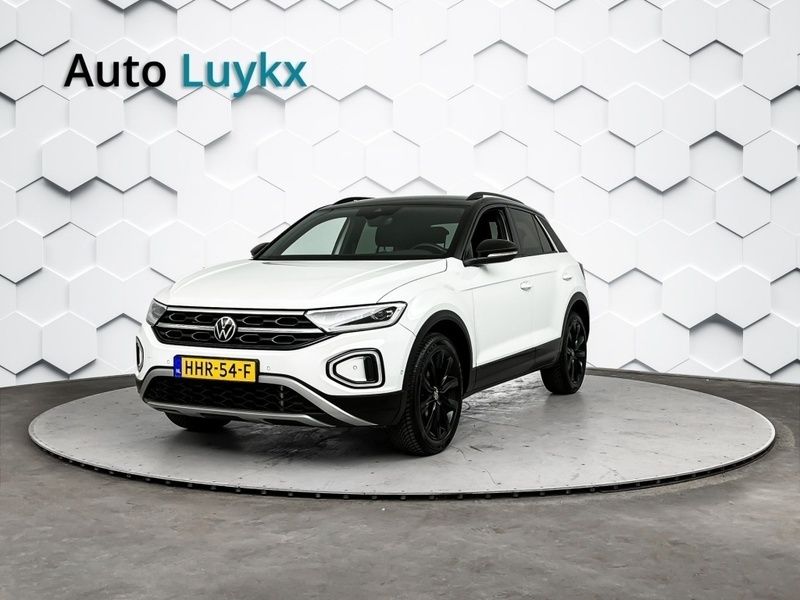 Wit Gebruikt 2023 VW T-Roc Style SUV | € 29.940 (Eerlijke prijs) - Afbeelding 1/4