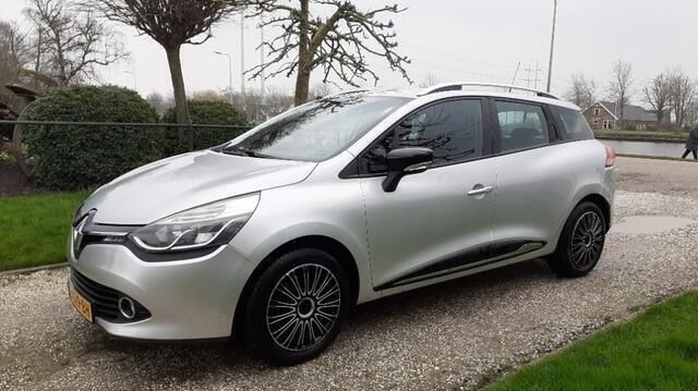 Grijs, andere lak Gebruikt 2013 Renault Clio GrandTour Dynamique Stationwagen | € 5.500 (Goede deal) - Afbeelding 1/4