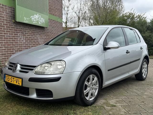 Grijs Gebruikt 2006 VW Golf V Hatchback | € 1.995 (Iets duurder) - Afbeelding 1/4