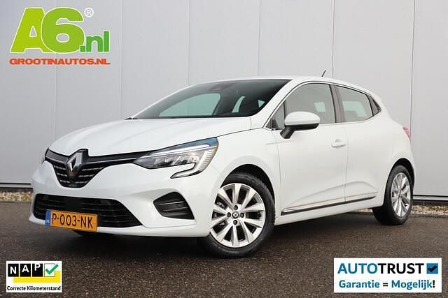 Wit Gebruikt 2022 Renault Clio V Intens Hatchback | € 13.499 (Eerlijke prijs) - Afbeelding 1/4