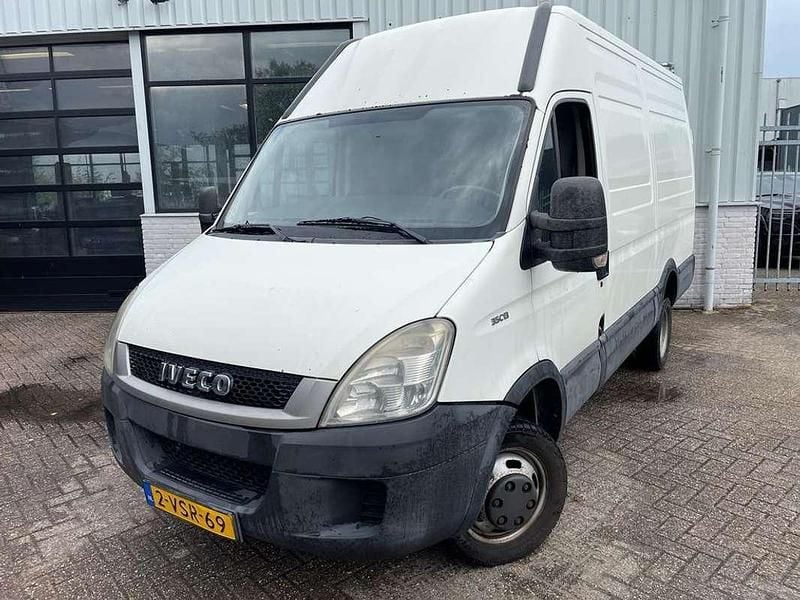 Occasion Iveco Daily 127 PK (93 kW) 2009 Van