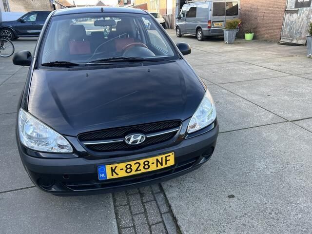 Zwart Gebruikt 2008 Hyundai Getz Active Hatchback | € 1.550 (Eerlijke prijs) - Afbeelding 1/4
