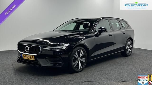 Zwart Occasion 2021 Volvo V60 Momentum Stationwagen | € 23.000 (Super prijs) - Afbeelding 1/4