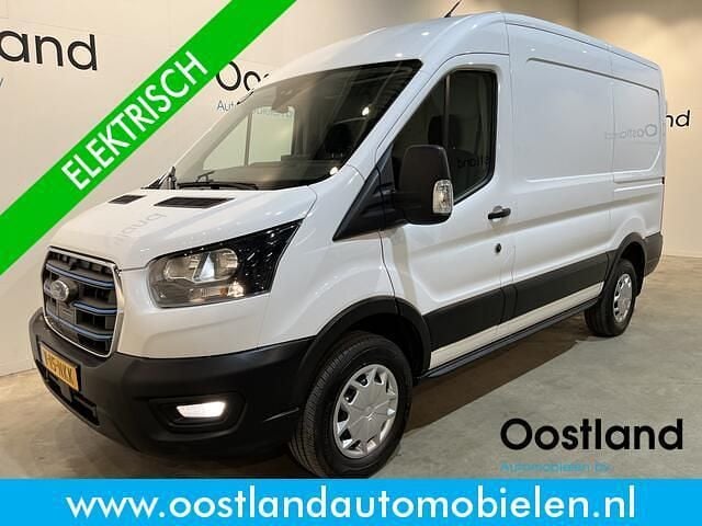 Wit Gebruikt 2023 Ford E-Transit Trend Van | € 24.950 (Super prijs) - Afbeelding 1/4