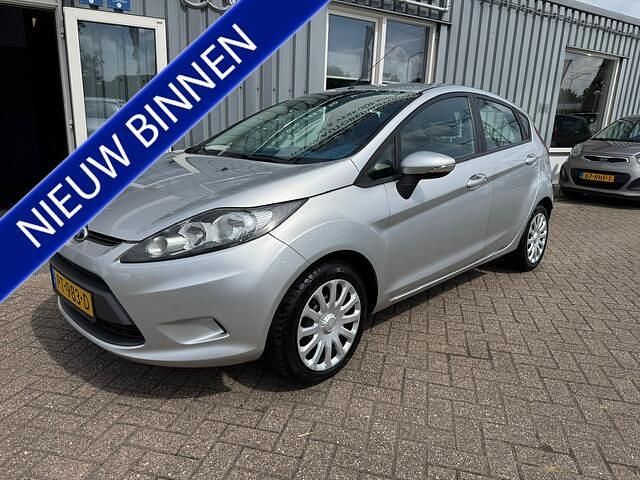 Grijs Gebruikt 2009 Ford Fiesta Trend Hatchback | € 3.250 (Goede deal) - Afbeelding 1/4