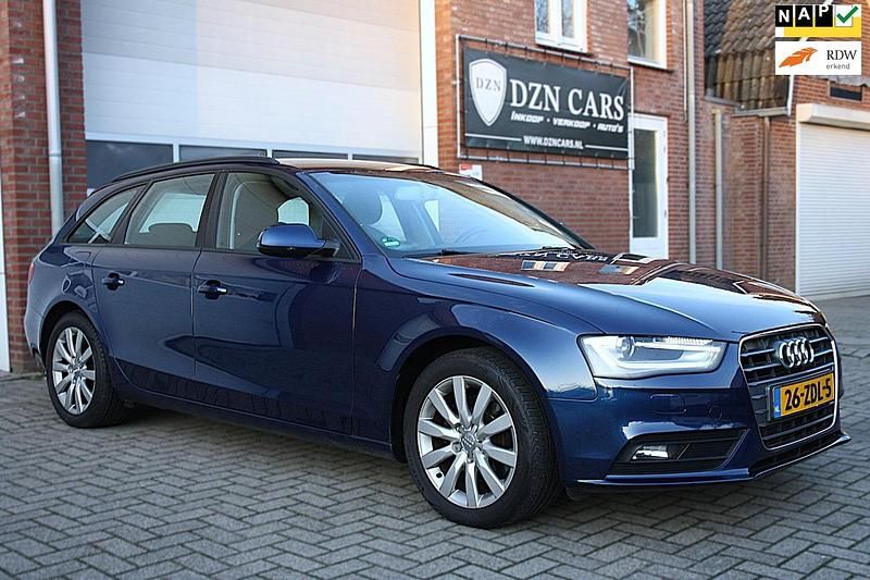 Blauw Gebruikt 2012 Audi A4 Proline Stationwagen | € 8.850 (Eerlijke prijs) - Afbeelding 1/4