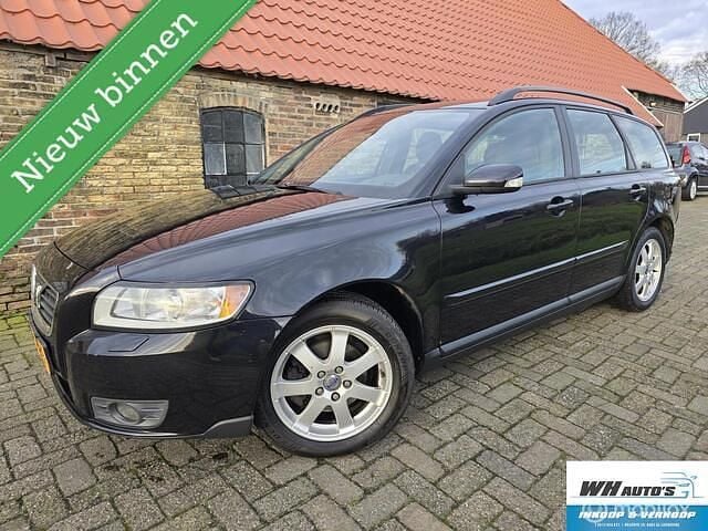 Zwart Gebruikt 2009 Volvo V50 Stationwagen | € 3.750 (Eerlijke prijs) - Afbeelding 1/4
