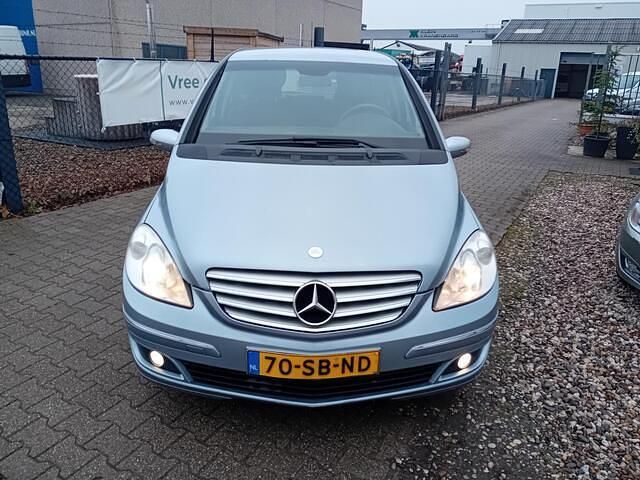 Occasion Mercedes B170 116 PK (85 kW) 2005 Blauw (metallic) MPV