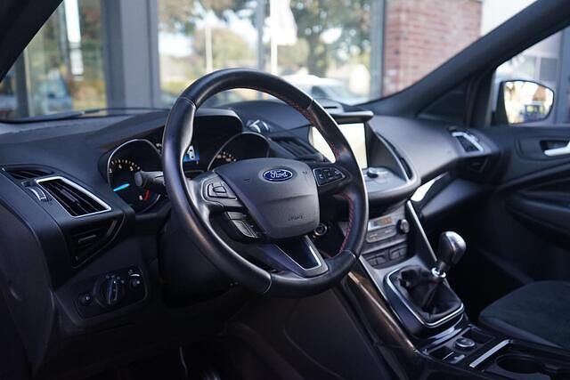 Occasion Ford Kuga ST-Line 150 PK (110 kW) 2018 Wit SUV