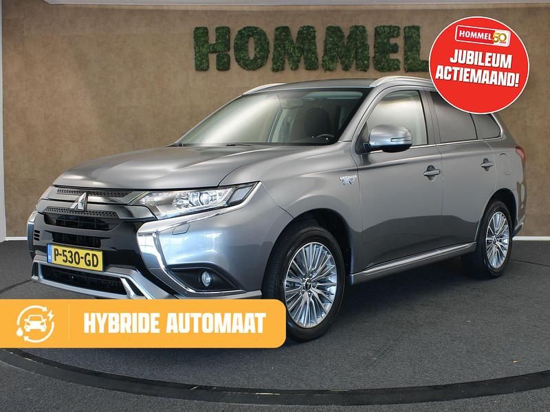 Grijs Gebruikt 2021 Mitsubishi Outlander P-HEV Intense+ SUV | € 26.645 (Eerlijke prijs) - Afbeelding 1/3