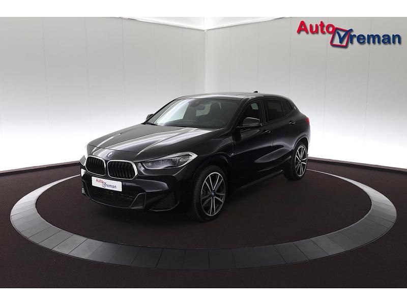 Zwart Gebruikt 2023 BMW X2 M Sport SUV | € 36.650 (Duur) - Afbeelding 1/4