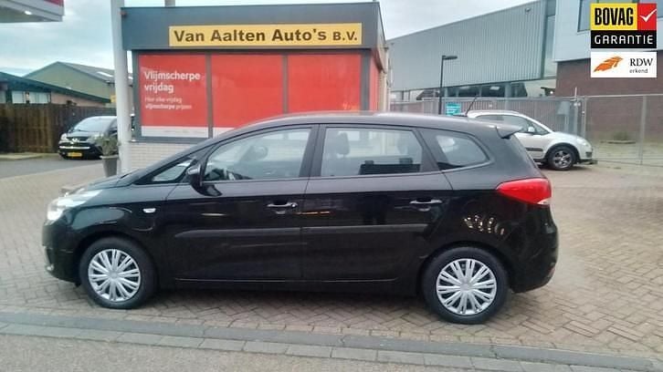 Occasion Kia Carens Comfort 135 PK (99 kW) 2014 Zwart MPV