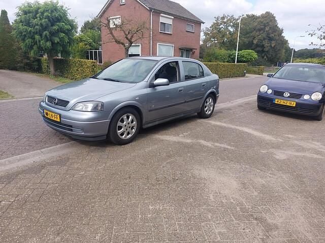 Afbeelding 2/4