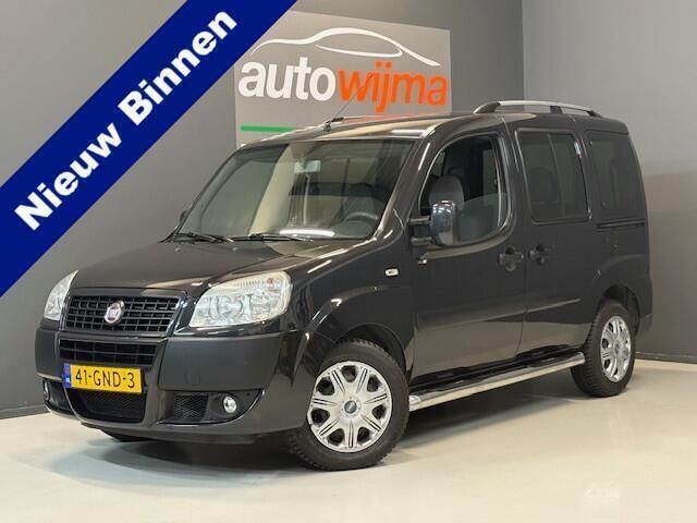 Grijs, metallic lak Gebruikt 2008 Fiat Doblò Dynamic MPV | € 3.400 (Eerlijke prijs) - Afbeelding 1/4