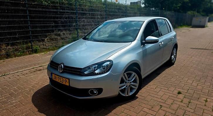 Gebruikt 2011 VW Golf VI Sportline | € 8.999 (Duur) - Afbeelding 1/4