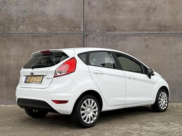 Occasion Ford Fiesta 65 PK (47 kW) 2015 Wit Hatchback