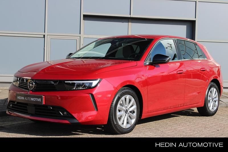 Occasion Opel Astra Edition 110 PK (80 kW) 2024 Rood Stationwagen