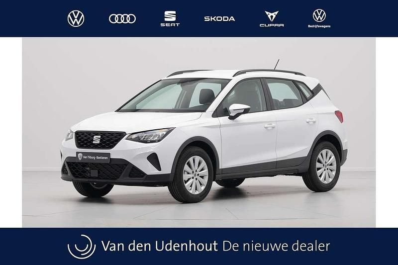 Wit Nieuw 2025 Seat Arona Style SUV | € 24.835 (Goede deal) - Afbeelding 1/4