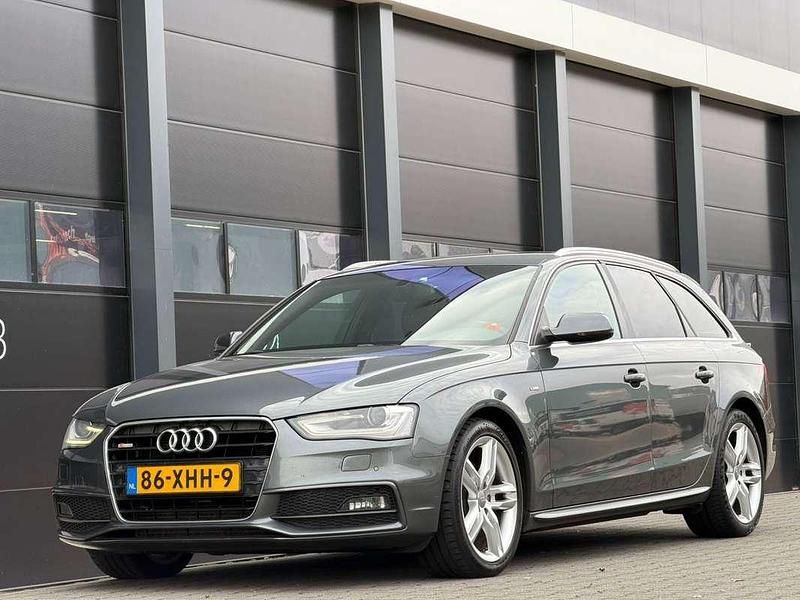Grijs Gebruikt 2012 Audi A4 S-Line Stationwagen | € 7.350 (Eerlijke prijs) - Afbeelding 1/4