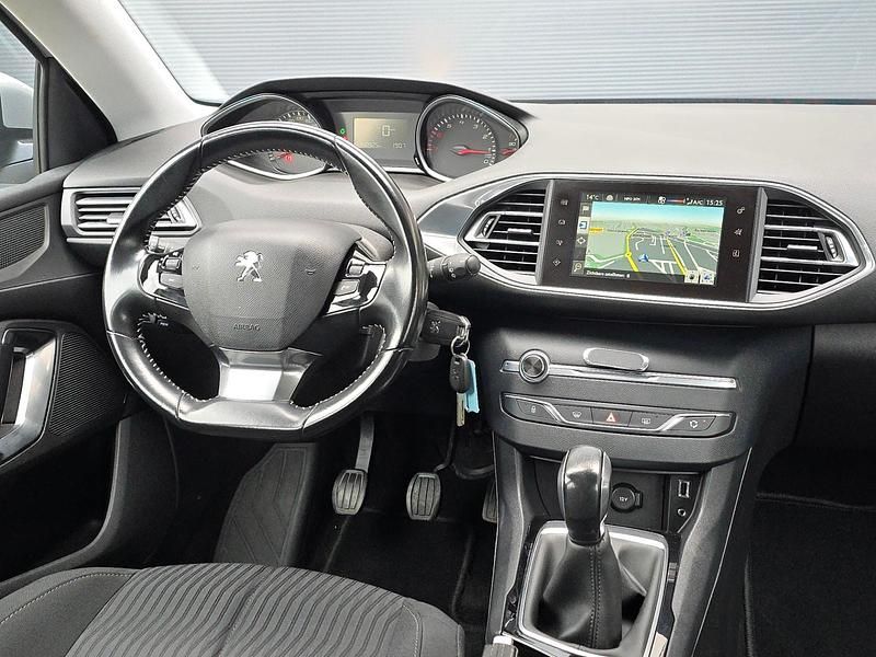 Occasion Peugeot 308 110 PK (80 kW) 2017 Grijs Stationwagen