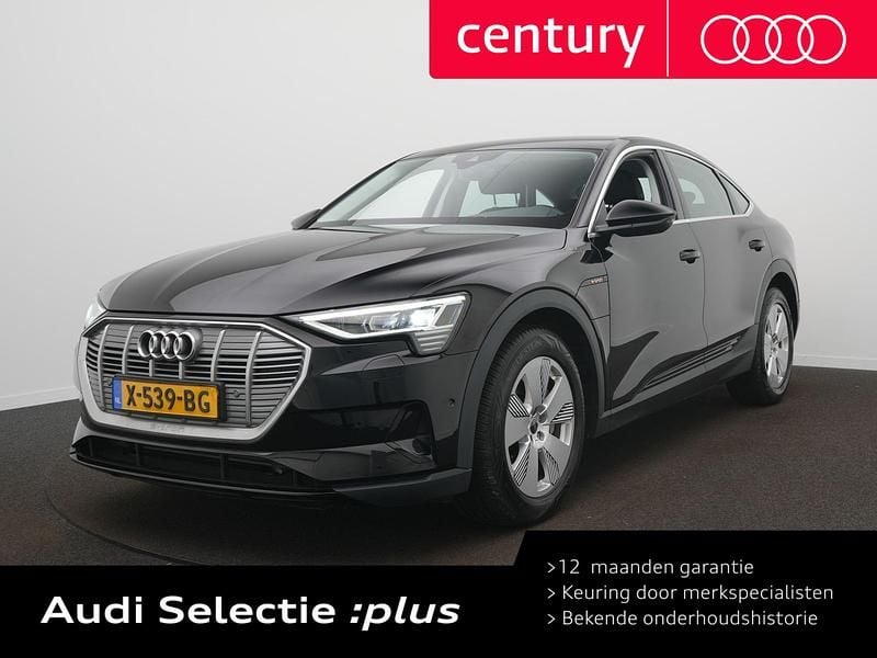 Zwart Occasion 2023 Audi e-tron Basis SUV | € 27.900 - Afbeelding 1/4