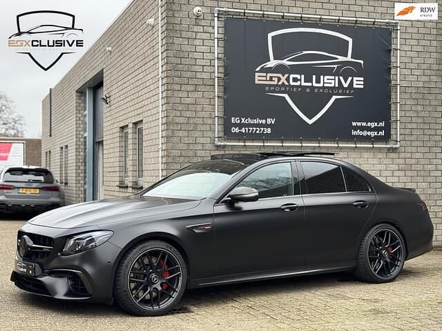 Zwart Gebruikt 2017 Mercedes E63S AMG Premium Plus Sedan | € 57.500 (Goede deal) - Afbeelding 1/4