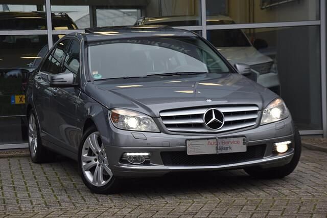 Grijs Gebruikt 2009 Mercedes C300 Avantgarde Sedan | € 12.950 - Afbeelding 1/4