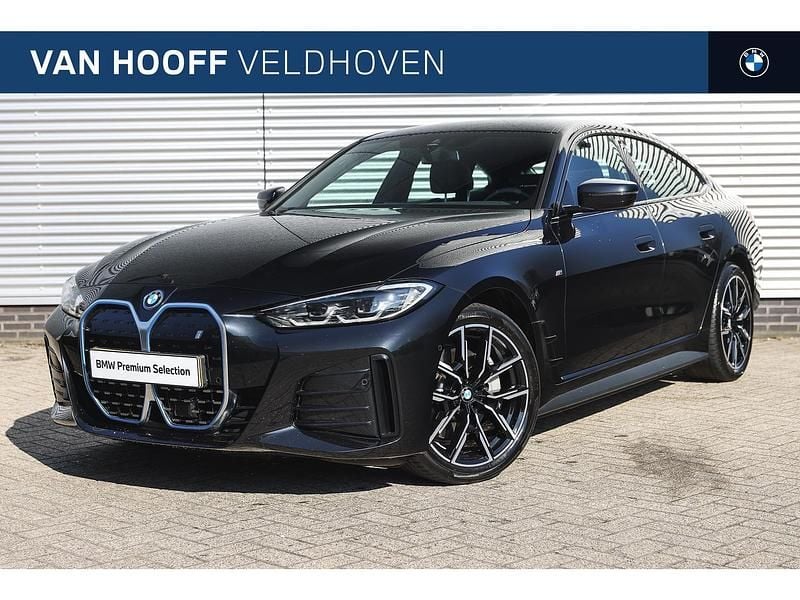 Occasion BMW i4 M Sport 250 kW (340 PK) 2023 Saphirschwarz Sedan