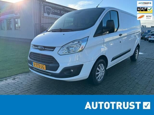 Wit Gebruikt 2017 Ford Transit Custom Trend Van | € 9.450 (Eerlijke prijs) - Afbeelding 1/4