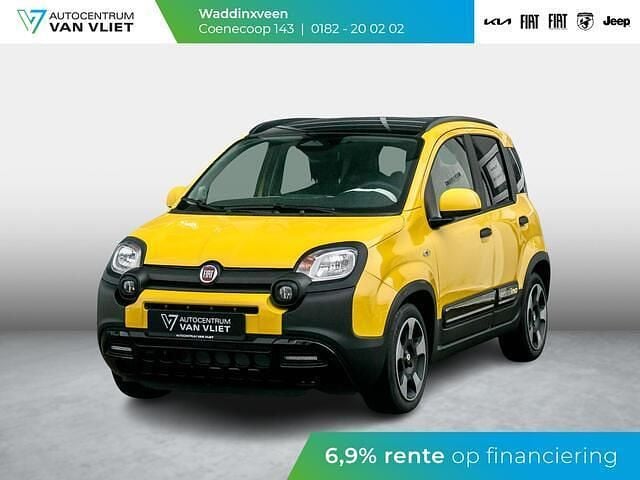 Geel Gebruikt 2025 Fiat Panda Hatchback | € 19.990 (Goede deal) - Afbeelding 1/4