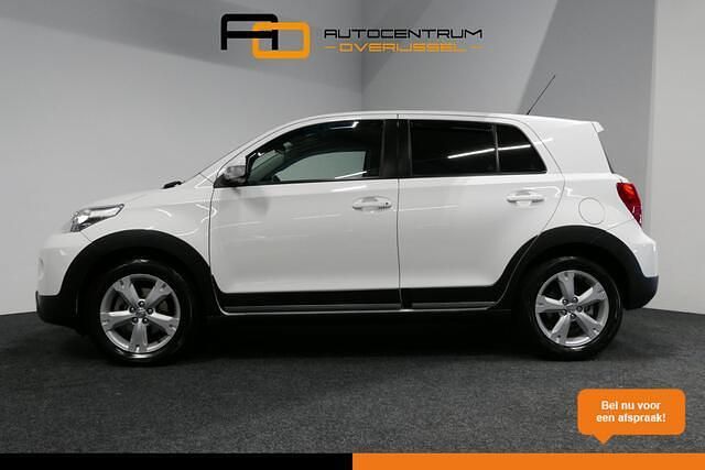 Wit Gebruikt 2012 Toyota Urban Cruiser Comfort SUV | € 9.900 (Iets duurder) - Afbeelding 1/4