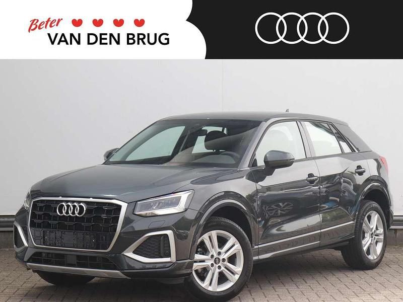 Grijs Gebruikt 2024 Audi Q2 Advanced SUV | € 33.900 (Eerlijke prijs) - Afbeelding 1/3