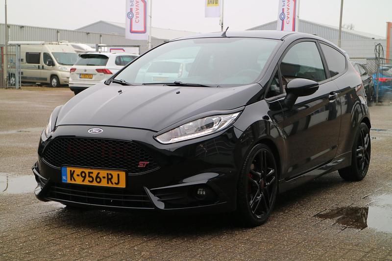 Occasion Ford Fiesta ST 2021 Zwart Hatchback