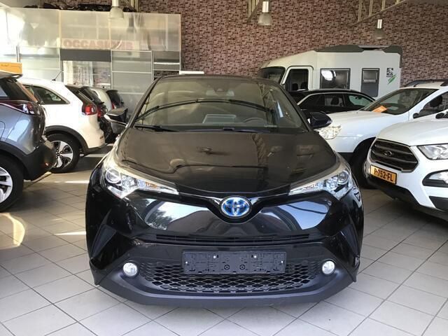 Zwart Gebruikt 2018 Toyota C-HR SUV | € 20.250 (Eerlijke prijs) - Afbeelding 1/4